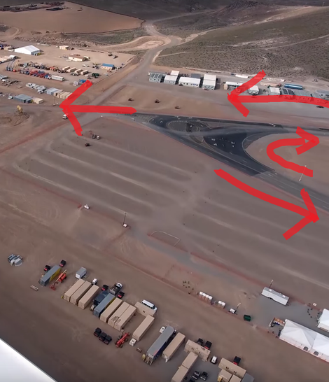 Illustration for article titled Drone Footage Reveals Tesla's Gigafactory Has A Dope Ass Traffic Circle